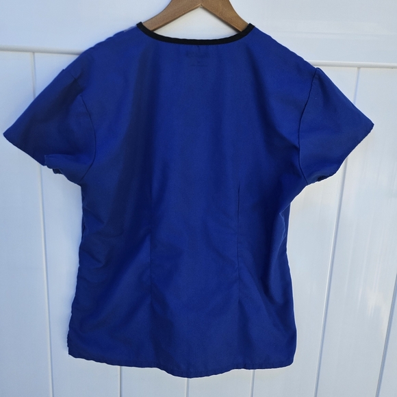 Made 2 Love Blue and Gray V-Neck Scrub Top Size M - Picture 5 of 7